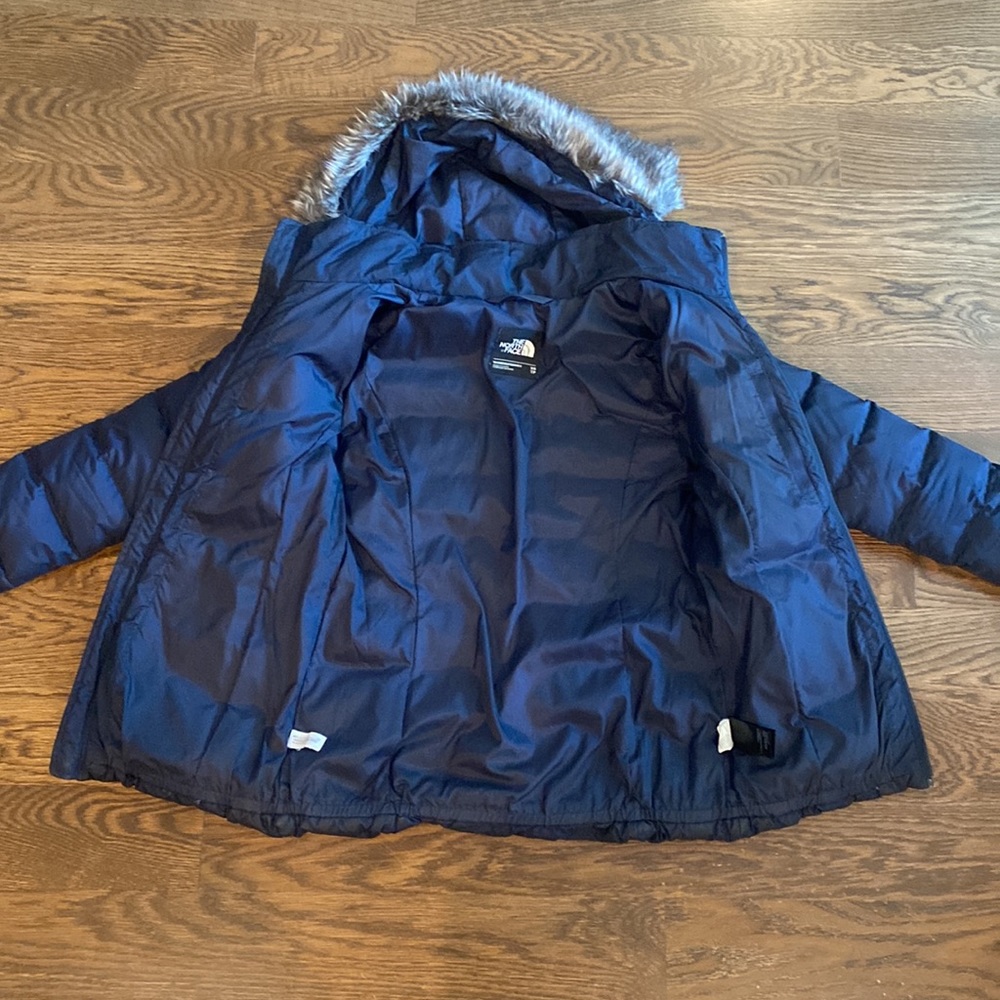Navy female north face coat - Picture 3 of 7